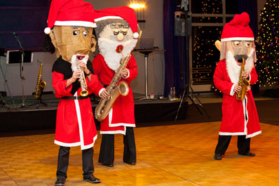 Sax Puppets go Xmas